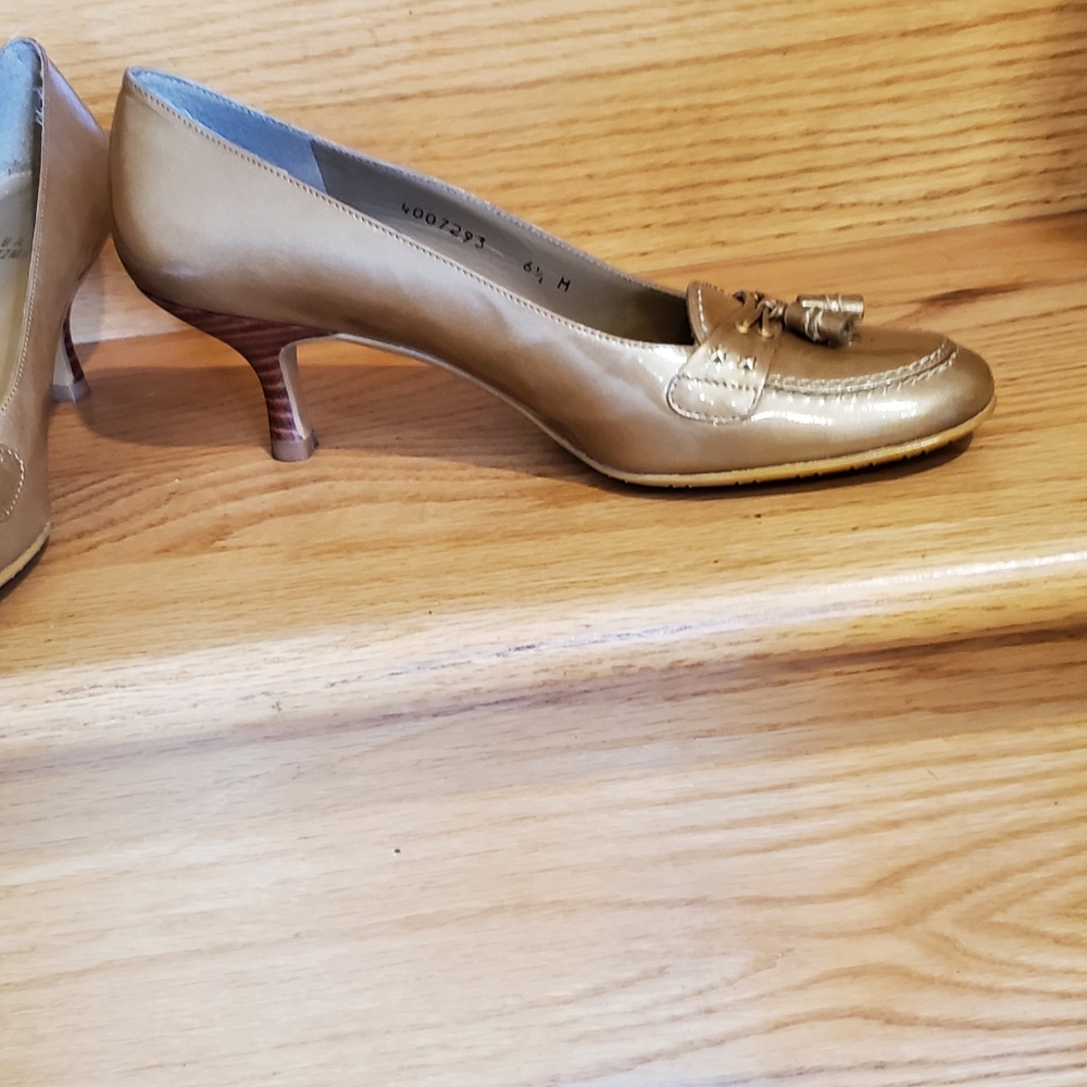 STUART Weitzman  New   leather shoes